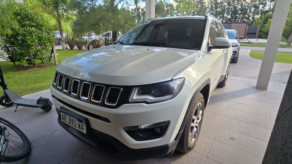 Jeep COMPASS SPORT 2.4 AT6